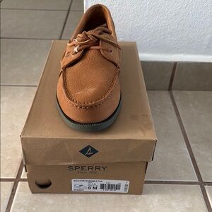 Sperry Tan Boat Shoes with Moccasin Stitching and Rawhide Laces